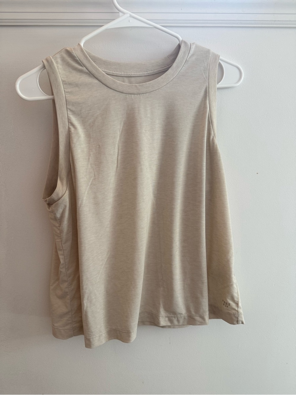 Free fly apparel elevate tank sz M beige